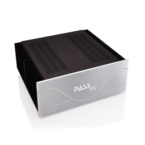 2025 Deluxe Chassis - 4U